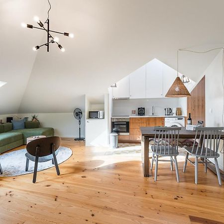 Guestready - Spacious And Modern Apt W/ Skylight Porto Kültér fotó