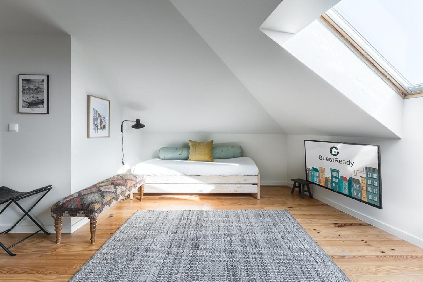 Guestready - Spacious And Modern Apt W/ Skylight Porto Kültér fotó