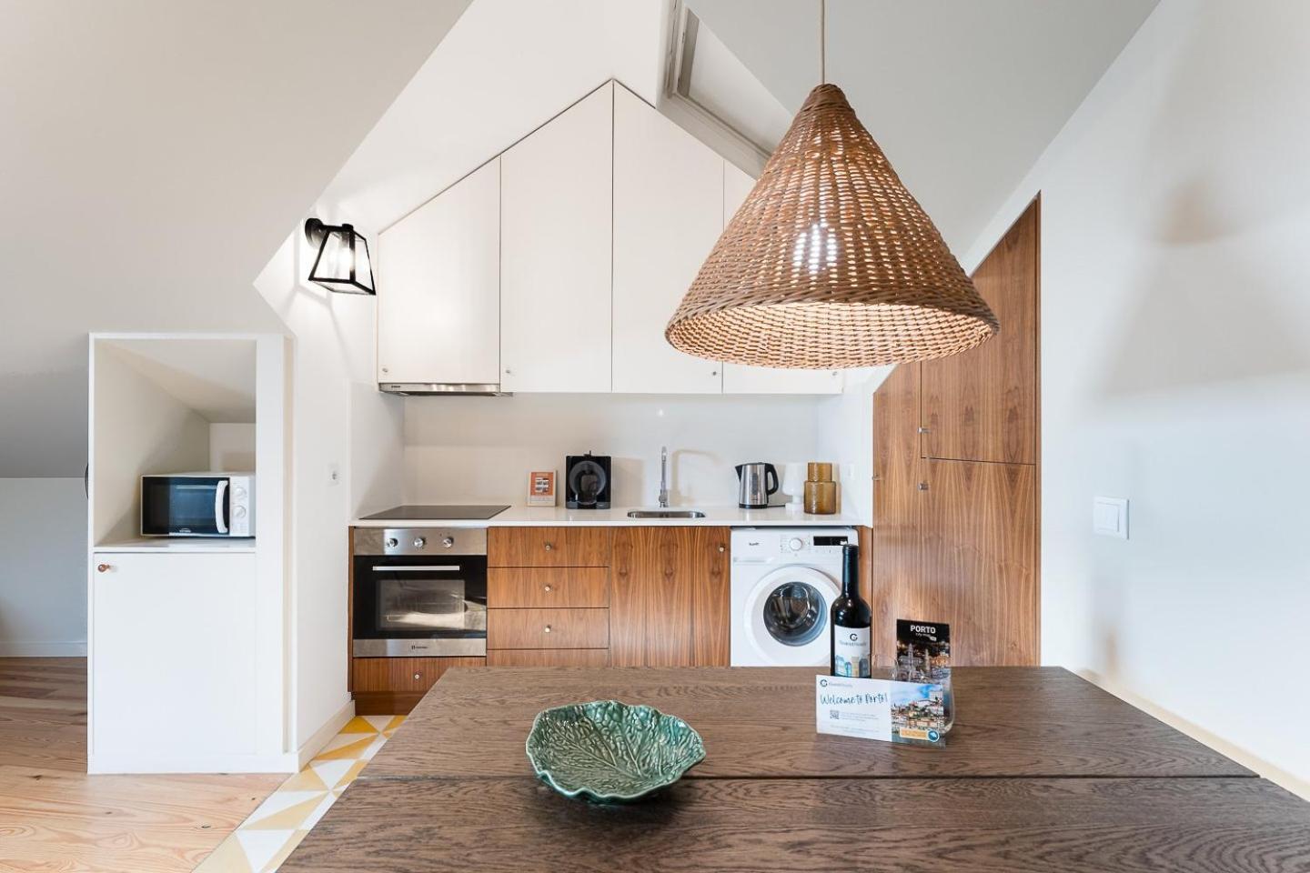Guestready - Spacious And Modern Apt W/ Skylight Porto Kültér fotó